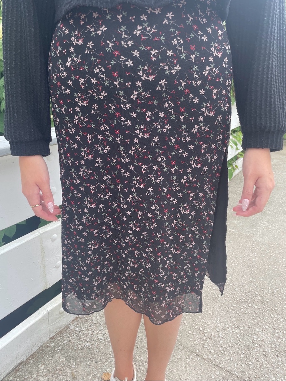 Floral Black Midi Skirt with Side Slit